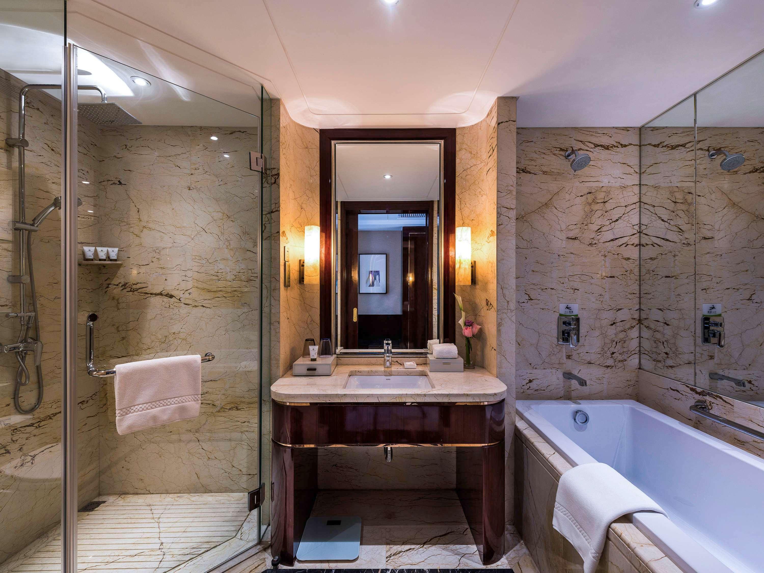 Grand Mercure Wuhan Qiaokou Екстер'єр фото