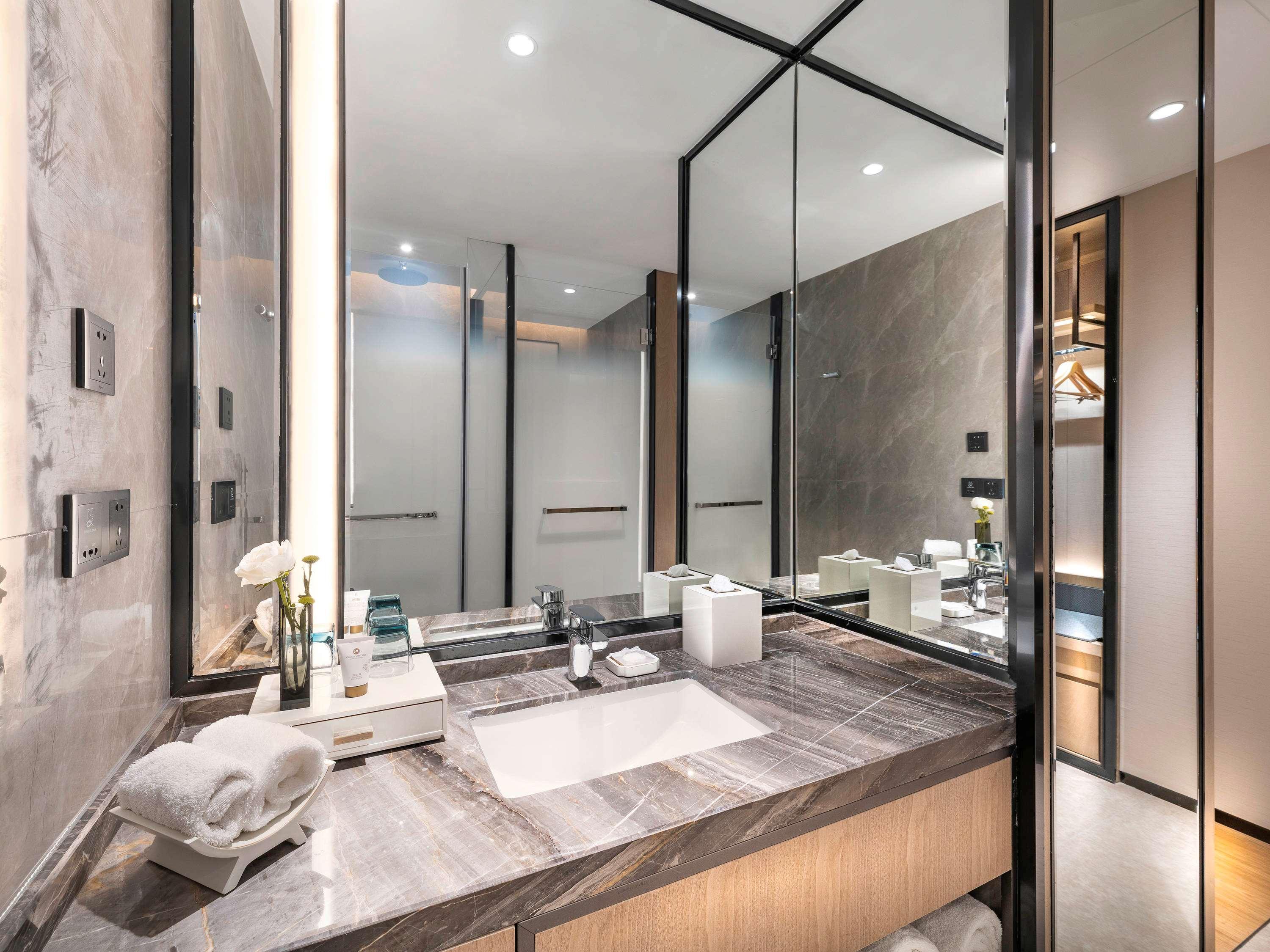 Grand Mercure Wuhan Qiaokou Екстер'єр фото