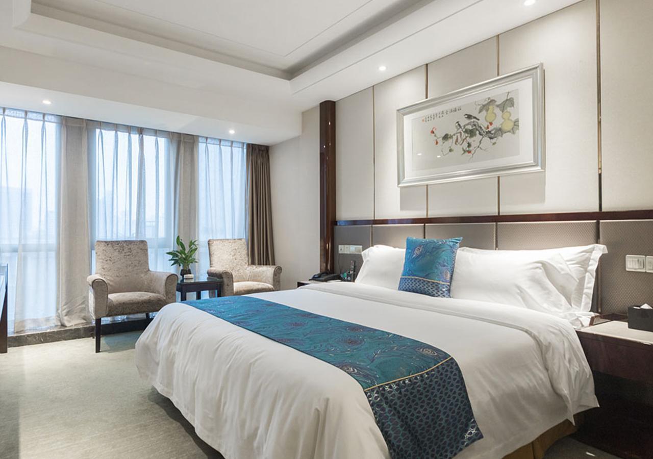Grand Mercure Wuhan Qiaokou Екстер'єр фото